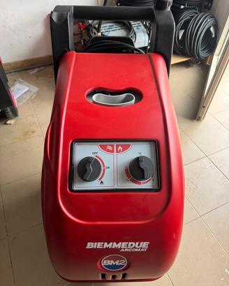 Idropulitrice ad acqua calda BM2 mod. Sally 140/10