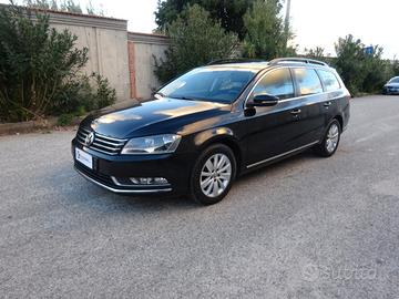 Volkswagen Passat 2.0 TDI DSG Highline BlueM. Tech