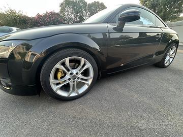 AUDI TT TTSI