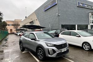 PEUGEOT 2008 PureTech 100 S&S Style Pari al Nuov