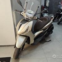 Piaggio Beverly hpe 400