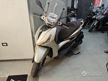 Piaggio Beverly hpe 400