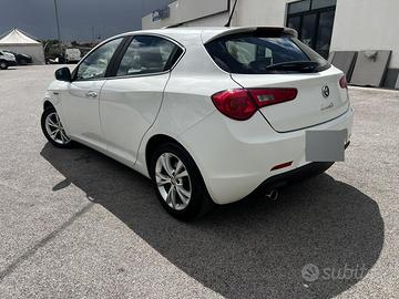 Alfa Romeo Giulietta 1.6 105cv