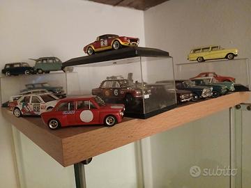 collezione di automodelli scala 1/43