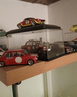 collezione di automodelli scala 1/43