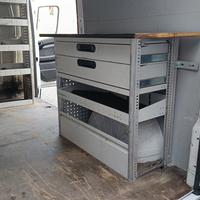 Allestimento Scaffalature interne