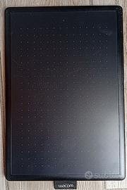 Tavoletta grafica OnebyWacom con penna CTL 672 USB