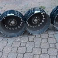 4 CERCHI IN ACCIAIO 16" VOLKSWAGEN SKODA A 5 FORI