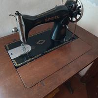 Cucitrice Singer a pedale