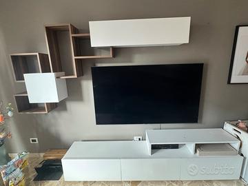 Parete attrezzata noce e bianca