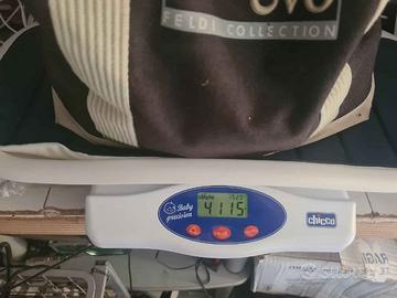 bilancia elettronica per neonati Chicco modello B