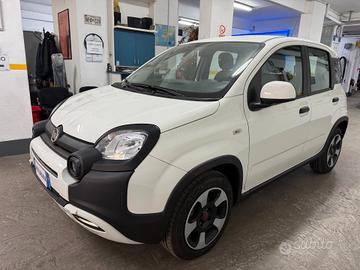 Fiat Panda 1.0 FireFly S&S Hybrid City Cross