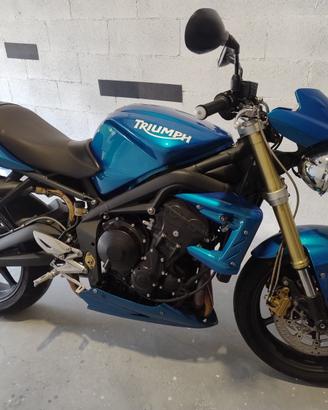 Triumph street triple 675