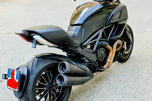 DUCATI DIAVEL Anno 2013/2015