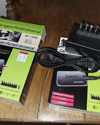 Caricatore universale per notebook nuovo mai usato