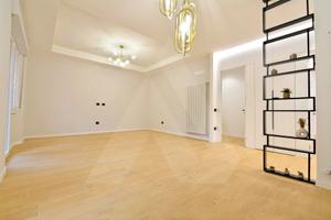 Appartamento Completamente Ristrutturato con 3 Cam