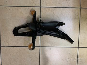 Portatarga e freccie anteriori ktm exc