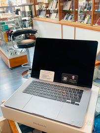 MacBook Air 15 2023 8GB RAM 256GB SSD M2