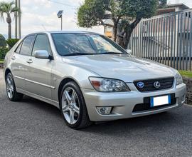 Lexus IS 200 2.0 Silver-Auto