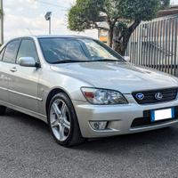 Lexus IS 200 2.0 Silver-Auto