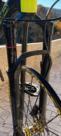 Forcella boost rock shox Reba