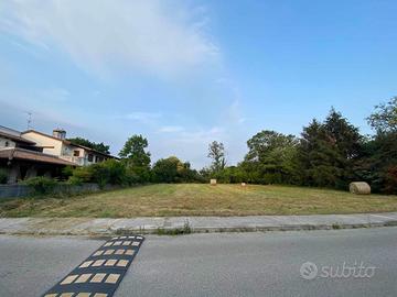 Terreno a Villa Primavera