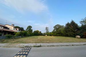 Terreno a Villa Primavera