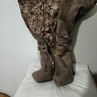 Stivali alti da donna
