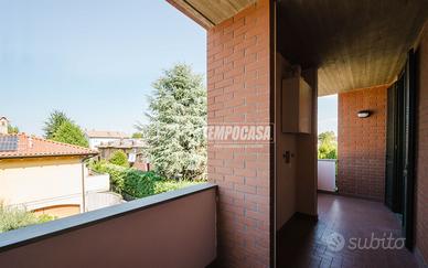 Bilocale con terrazzo