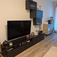 Parete attrezzata (Besta Ikea)