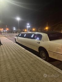 Limousine ford Lincoln town car