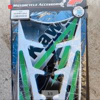 Kawasaki adesivo paraserbatoio nuovo