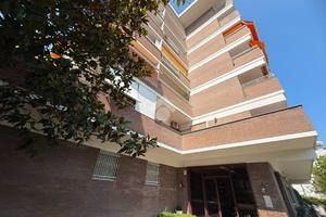 2 LOCALI A RICCIONE