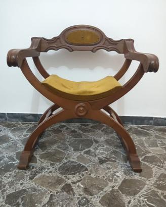 Sedia in velluto retrò