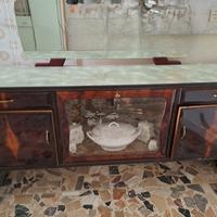Credenza con specchio