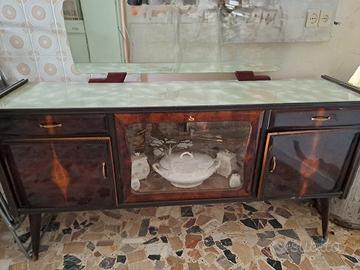 Credenza con specchio