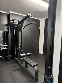 Attrezzi palestra