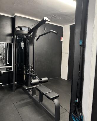 Attrezzi palestra