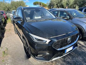 MG ZS 1.0T-GDI Luxury + montaggio GPL