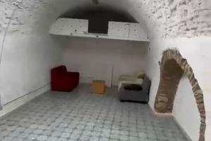 BITONTO OROLOGIO LOCALE AD USO DEPOSITO 40 mq