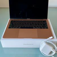 Apple MacBook Air 13" RETINA (2019)