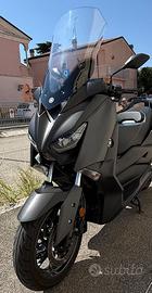 Yamaha XMAX 400cc anno 2019 km. 14.700.