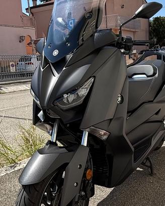 Yamaha XMAX 400cc anno 2019 km. 14.700.