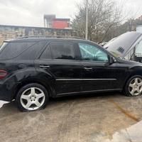 MERCEDES ML 320CDI V6 PER RICAMBI