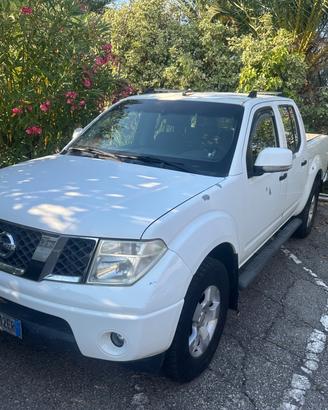 Nissan Navara 2.5 dCi 4 porte Double Cab SE **ganc