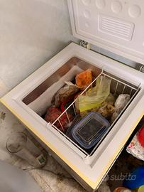 congelatore a pozzetto e frigorifero piccolo