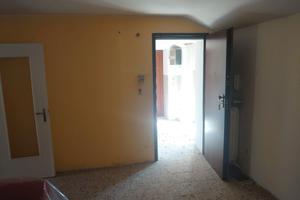 bilocale ultimo piano senza ascensore 