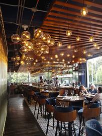 Lucca Pizzeria/Lounge Bar con Dehor