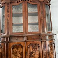 Credenza in radica di olmo
