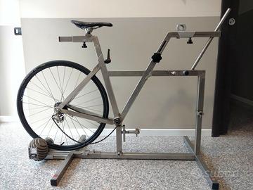 Cicloergometro per bike fitting o test atletici